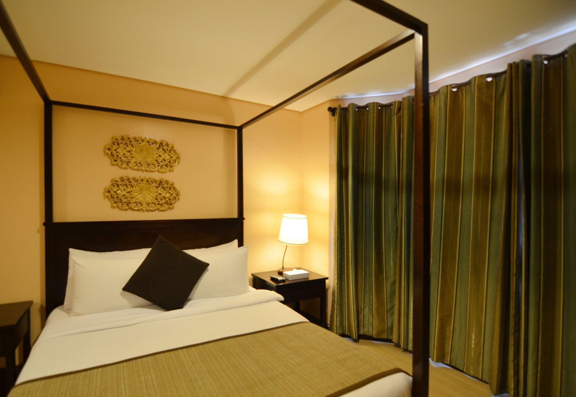 Crosswinds Resort Suites Tagaytay City Extérieur photo