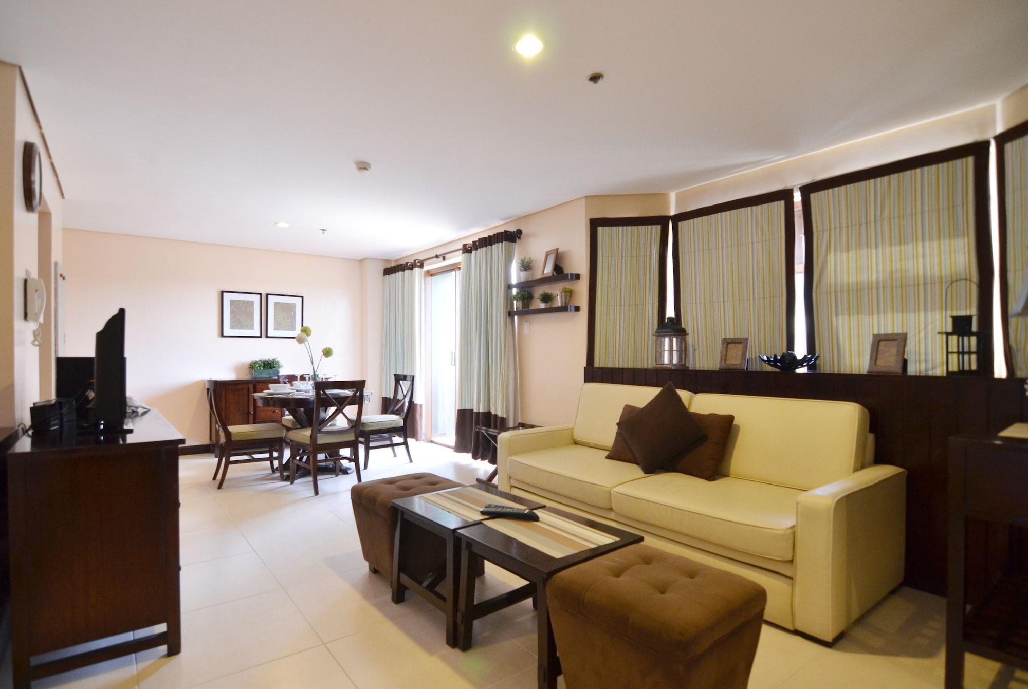 Crosswinds Resort Suites Tagaytay City Extérieur photo