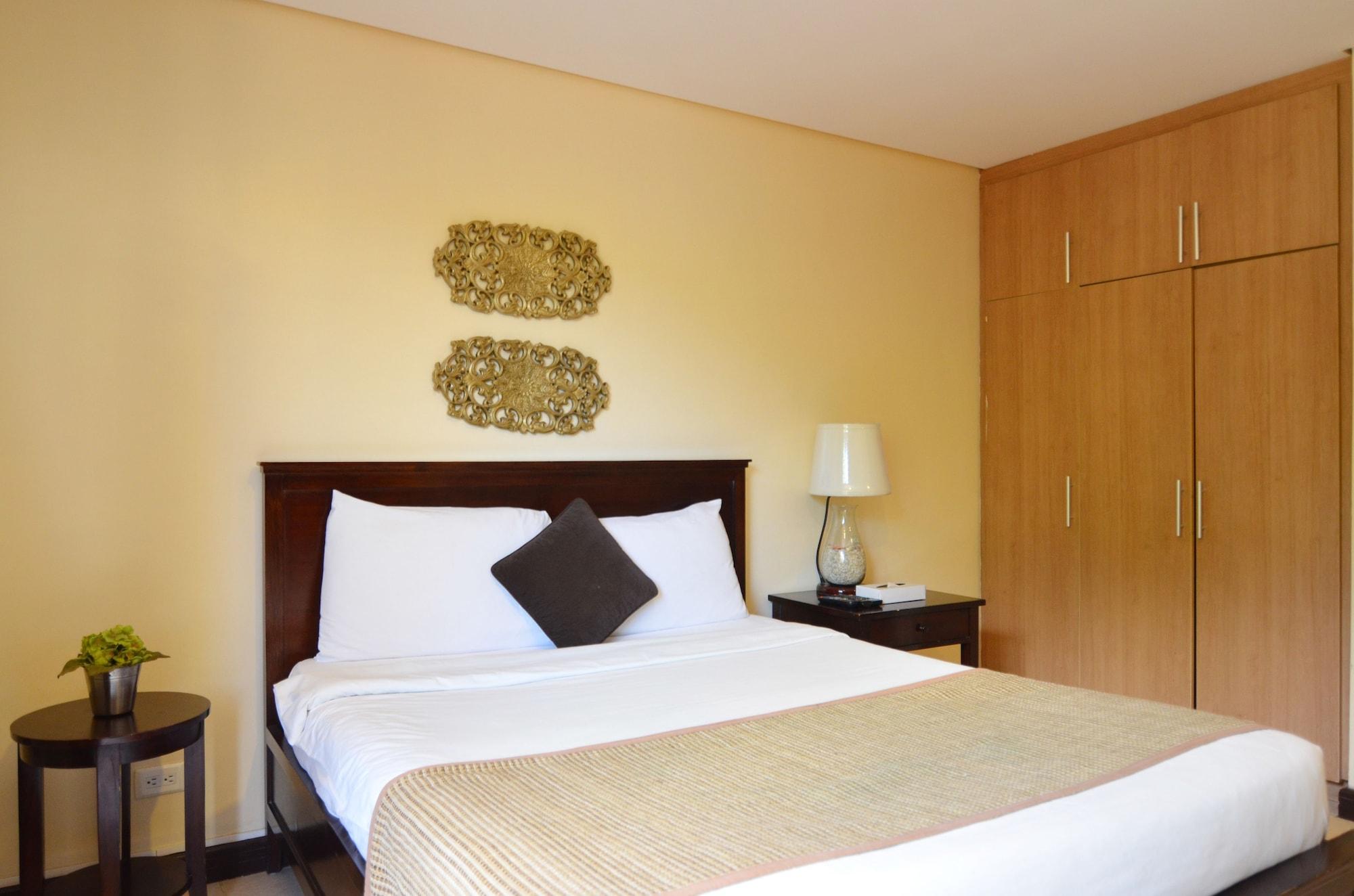 Crosswinds Resort Suites Tagaytay City Extérieur photo