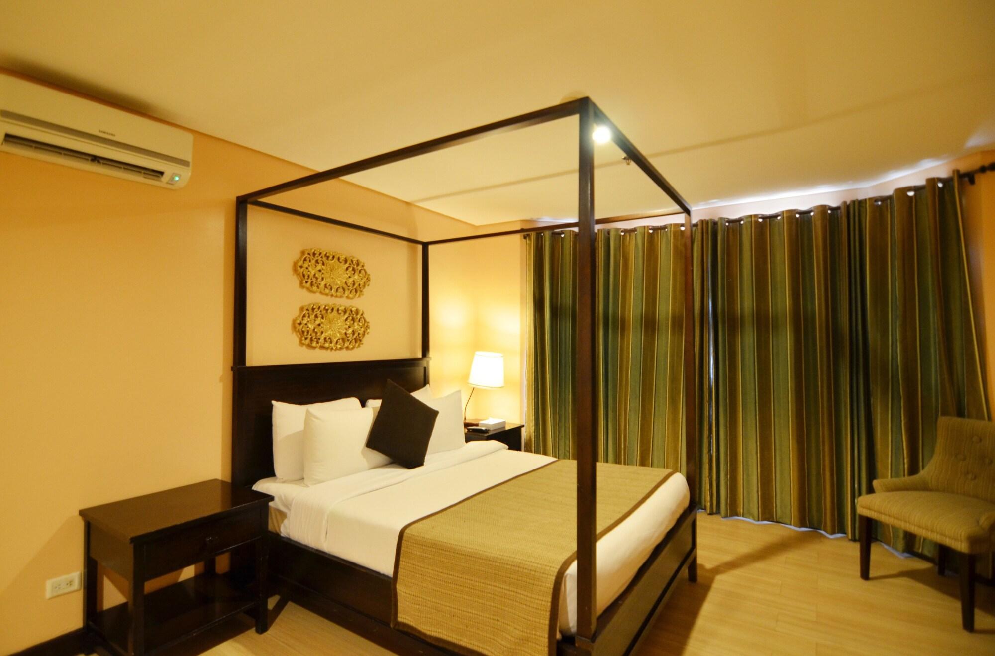 Crosswinds Resort Suites Tagaytay City Extérieur photo