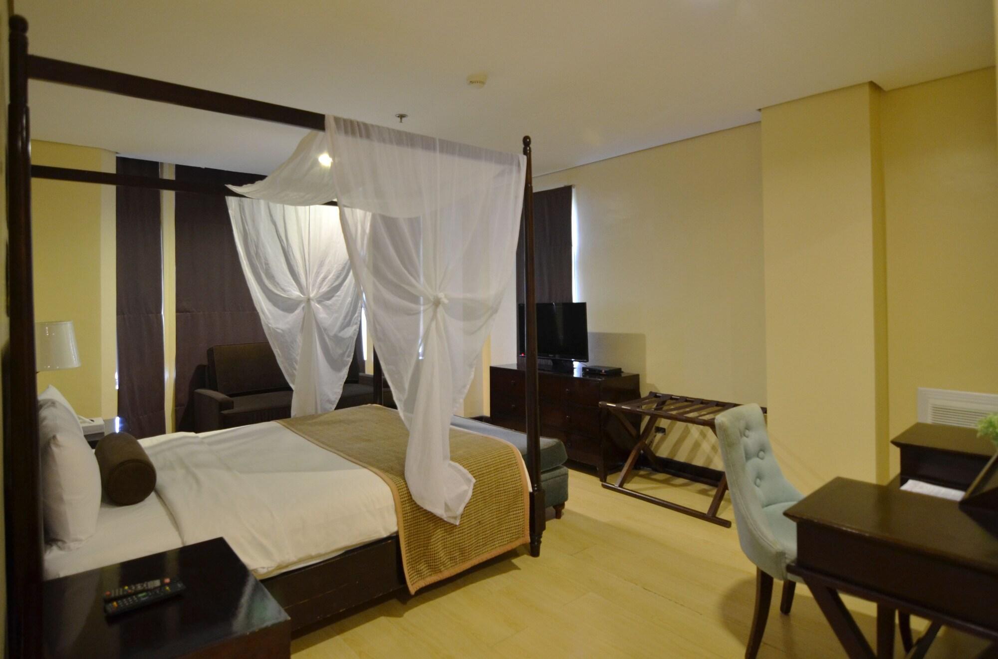 Crosswinds Resort Suites Tagaytay City Extérieur photo
