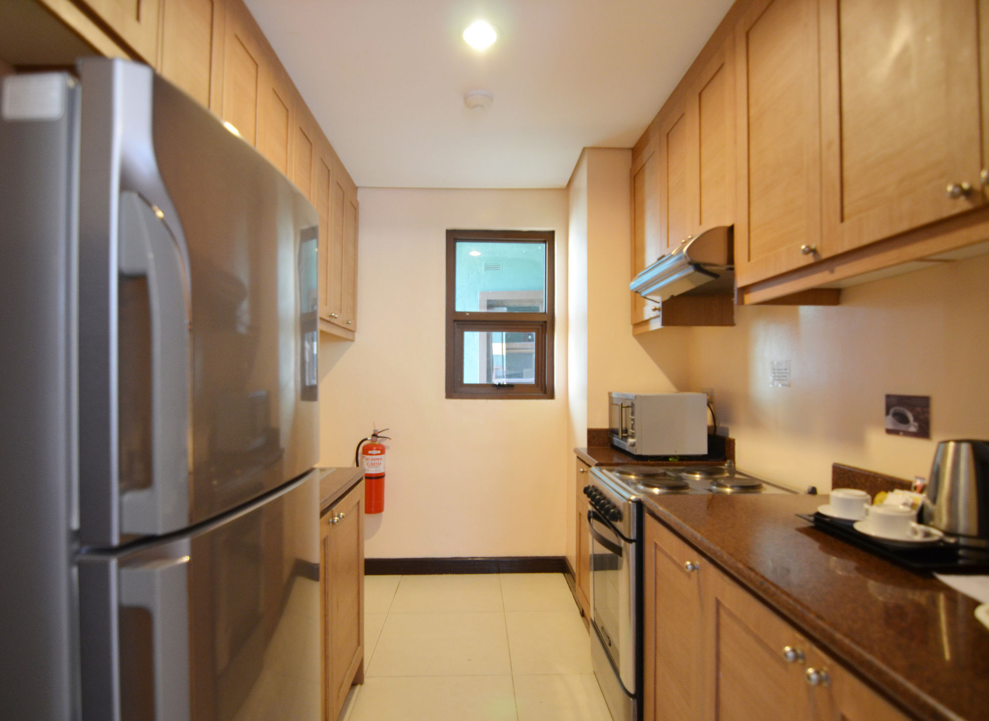 Crosswinds Resort Suites Tagaytay City Extérieur photo