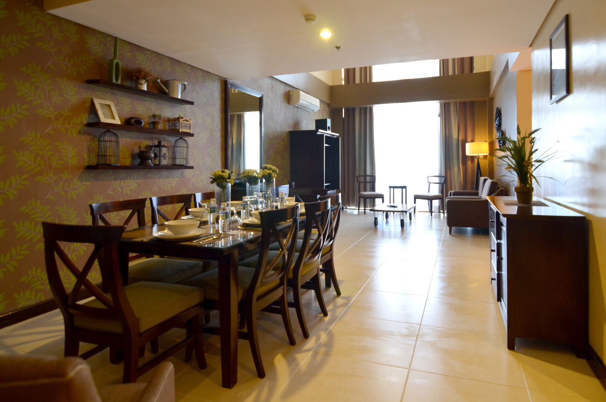 Crosswinds Resort Suites Tagaytay City Extérieur photo