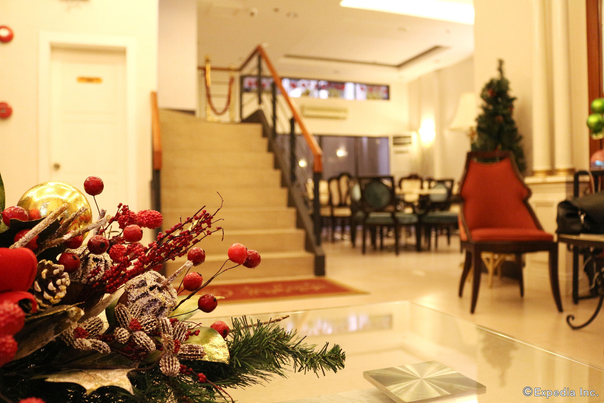 Crosswinds Resort Suites Tagaytay City Extérieur photo